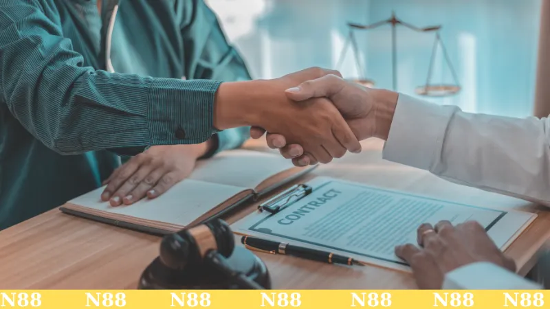 Điều khoản điều kiện liên quan đến việc chấm dứt tài khoản vi phạm